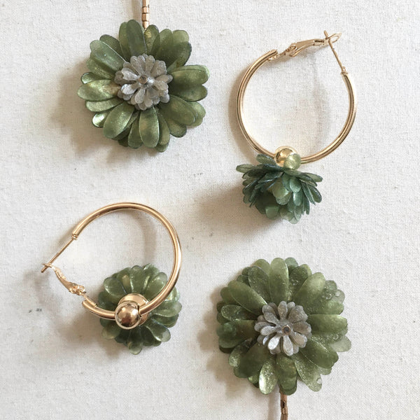 Bountiful Series No.2 | Agar Petals x Stainless Steel Hoop Earrings | Hoop 30mm Pendant 20mmx20mmx18mm