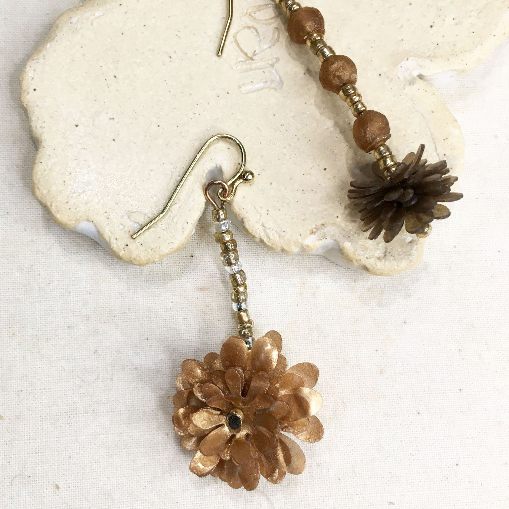 Bloom Series No.5 | Agar Petals, Beads x Antique Bronze Hook Earrings | 52mmx22mmm, 55mmx15mm